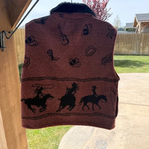 Vintage Black Mountain Outdoor Western Vest Rust Faux Fur Collar Cowgirl  Print - Picture 2 of 11